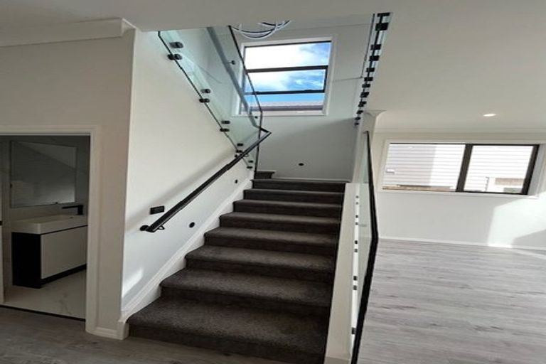 Photo of property in 30 Black Shed Road, Flat Bush, Auckland, 2019