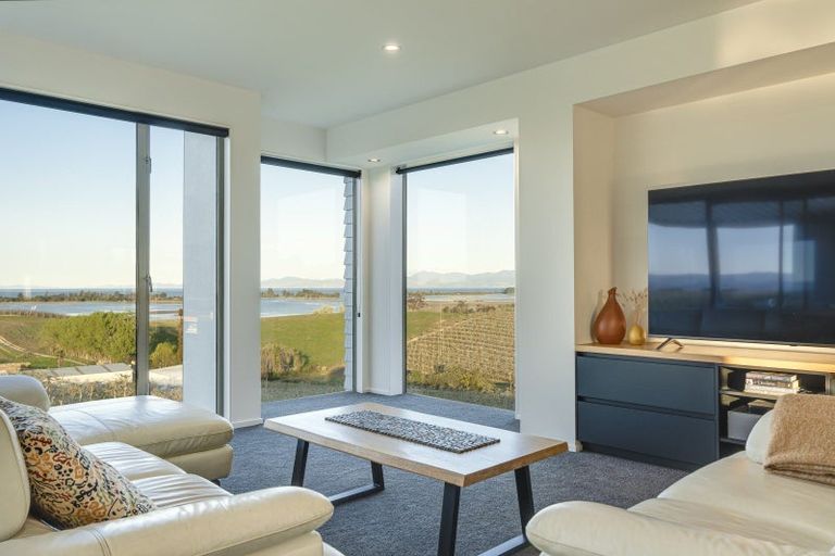 Photo of property in 28 Lindup Road, Lower Moutere, Upper Moutere, 7175