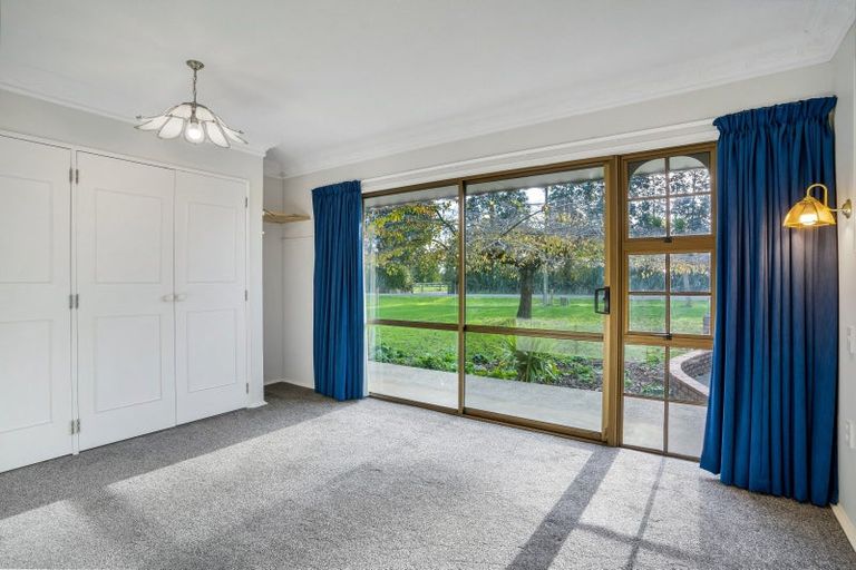 Photo of property in 241 Gap Road West, Winton, 9781