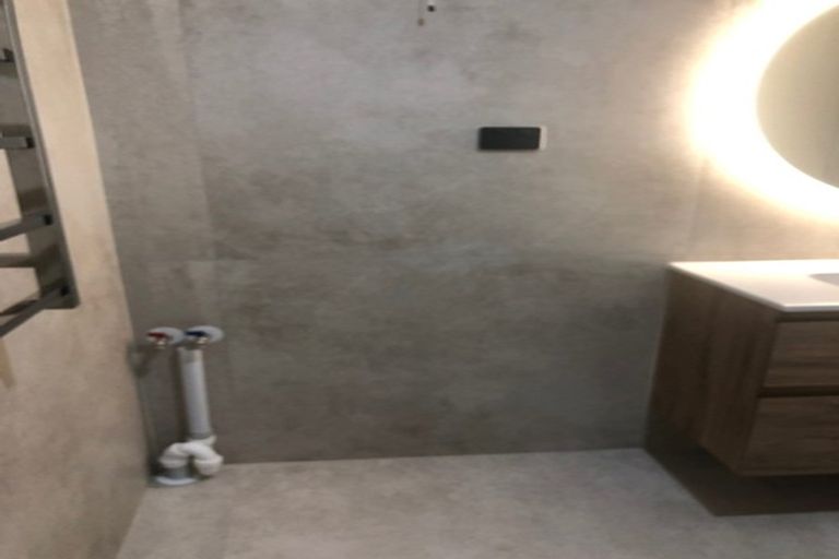 Photo of property in 42 Matahae Drive, Flat Bush, Auckland, 2019