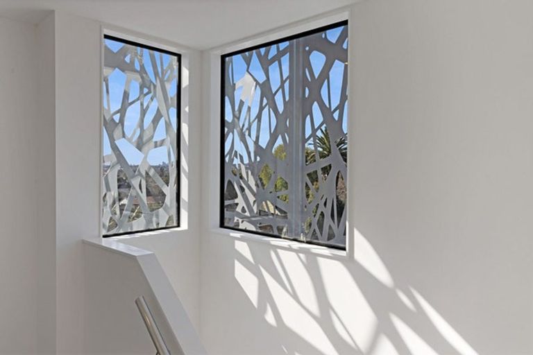 Photo of property in 2/3238 Great North Road, New Lynn, Auckland, 0600