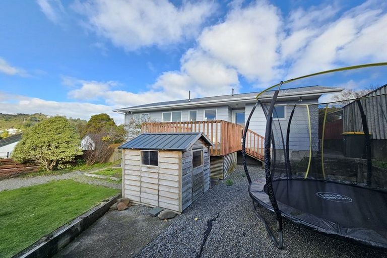 Photo of property in 20 Staithes Drive North, Whitby, Porirua, 5024