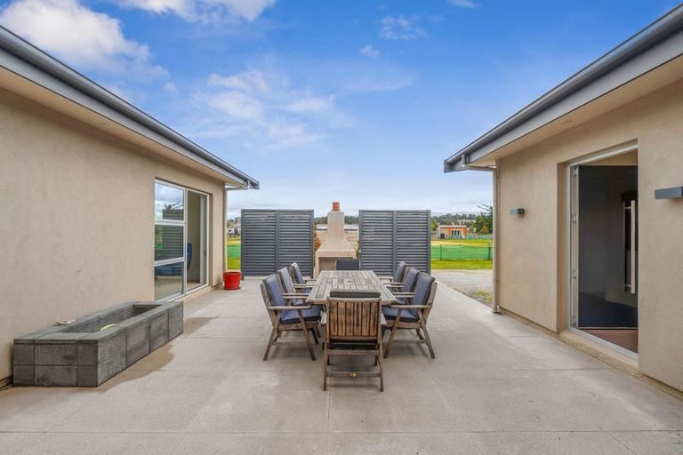 Photo of property in 46 Paterson Drive, Hawea Flat, Wanaka, 9382