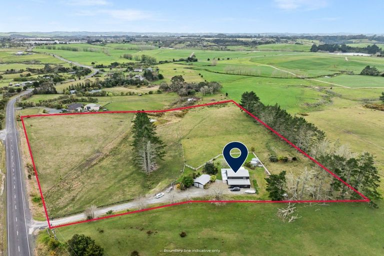 Photo of property in 573 Waimate Road North, Kerikeri, 0293