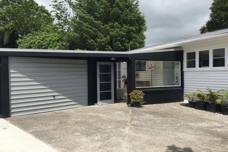 Photo of property in 39 Miro Street, Inglewood, 4330