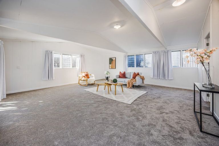 Photo of property in 52 Zelda Avenue, Clover Park, Auckland, 2023
