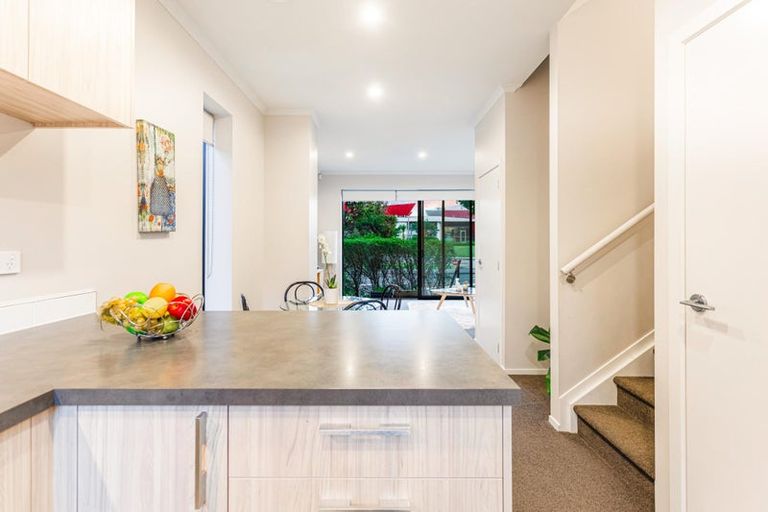 Photo of property in 5/89 Hobsonville Point Road, Hobsonville, Auckland, 0616