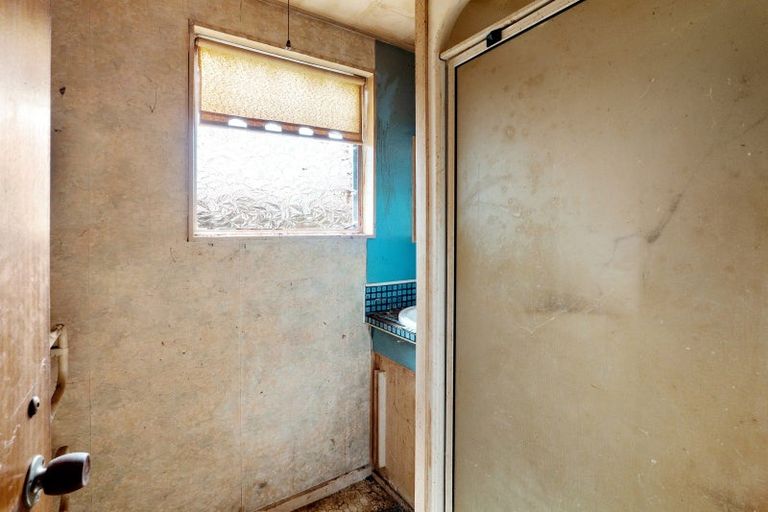 Photo of property in 35 Rangiuru Road, Otaki Beach, Otaki, 5512