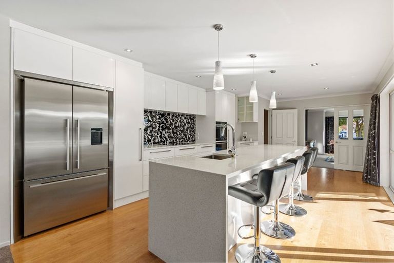 Photo of property in 18 Woodhurst Drive, Casebrook, Christchurch, 8051