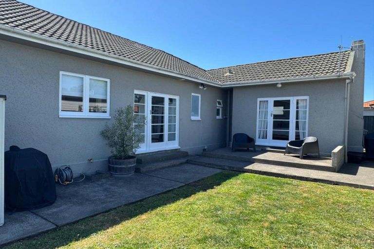 Photo of property in 503 Jervois Street, Mayfair, Hastings, 4122