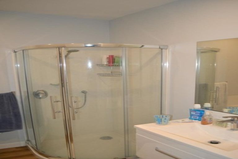 Photo of property in 32u9 Dr Taylor Terrace, Johnsonville, Wellington, 6037