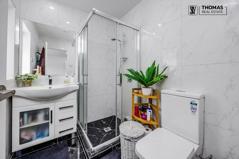 Photo of property in 76 Carruth Road, Papatoetoe, Auckland, 2025