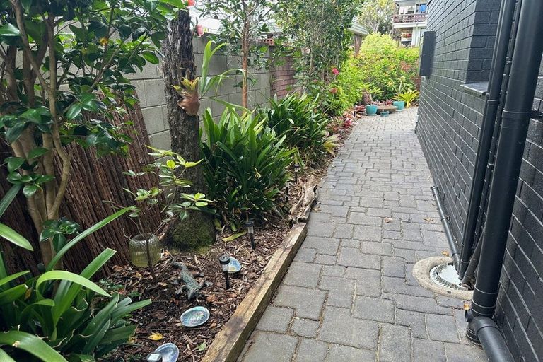 Photo of property in 91 Te Haumi Drive, Paihia, 0200
