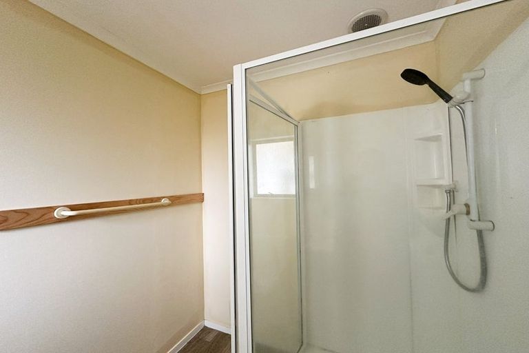 Photo of property in 13 Robinson Terrace, Rangatira Park, Taupo, 3330