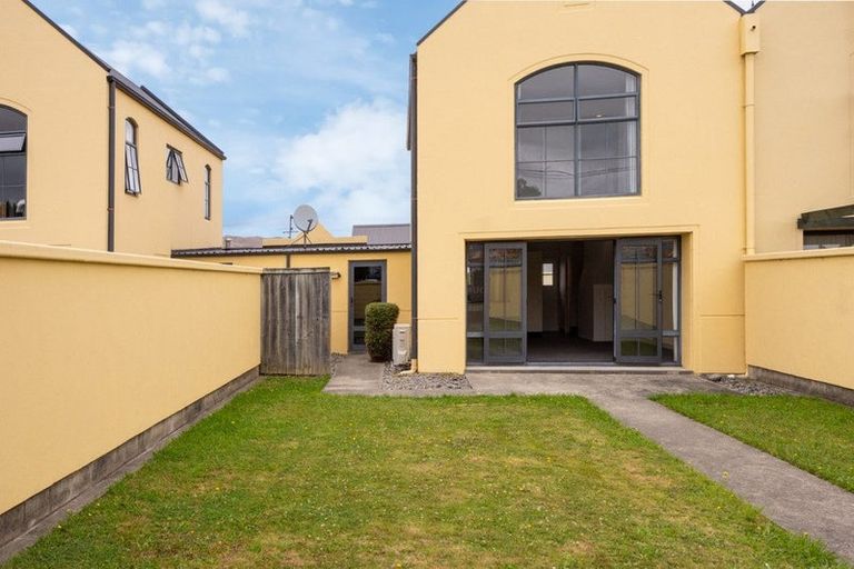 Photo of property in 99 Charles Street, Blenheim, 7201