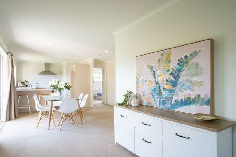 Photo of property in 21 Faringdon Boulevard, Rolleston, 7615