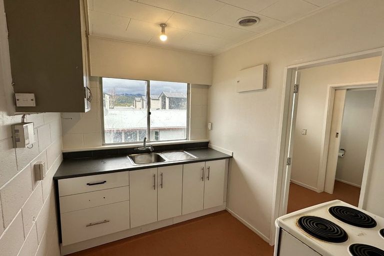 Photo of property in 43 Merton Street, Trentham, Upper Hutt, 5018