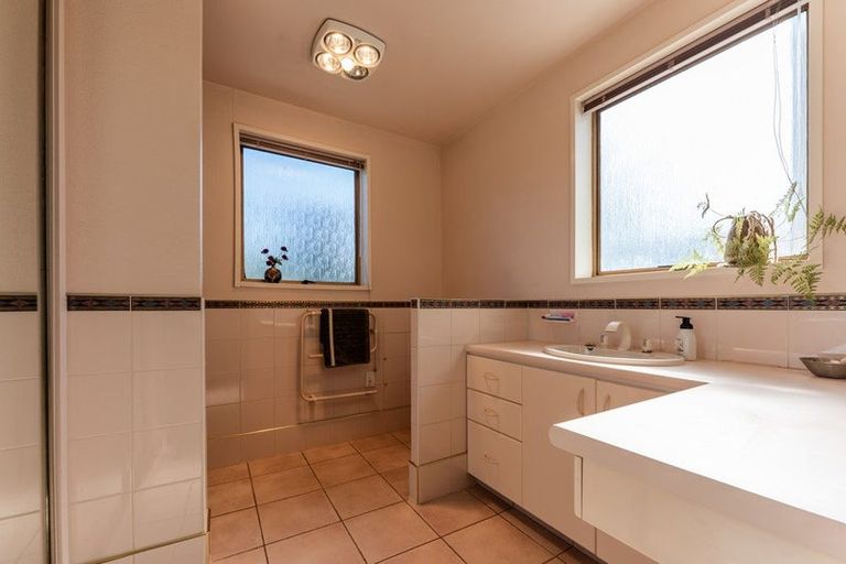 Photo of property in 5 Oak Place, Gleniti, Timaru, 7910