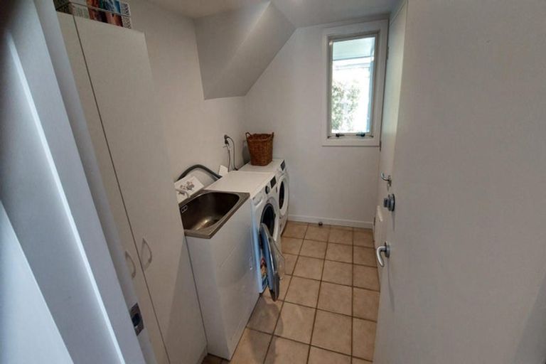 Photo of property in 4/17 Eversleigh Street, St Albans, Christchurch, 8014