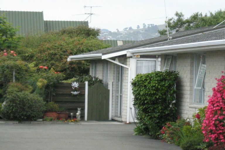 Photo of property in 17 Sandra Street, South New Brighton, Christchurch, 8062