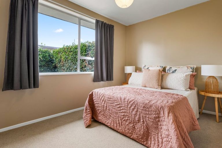Photo of property in 2/8 Wanstead Place, Woolston, Christchurch, 8062