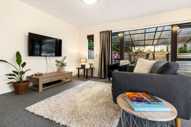 Photo of property in The Grange, 17/92 Bush Road, Albany, Auckland, 0632