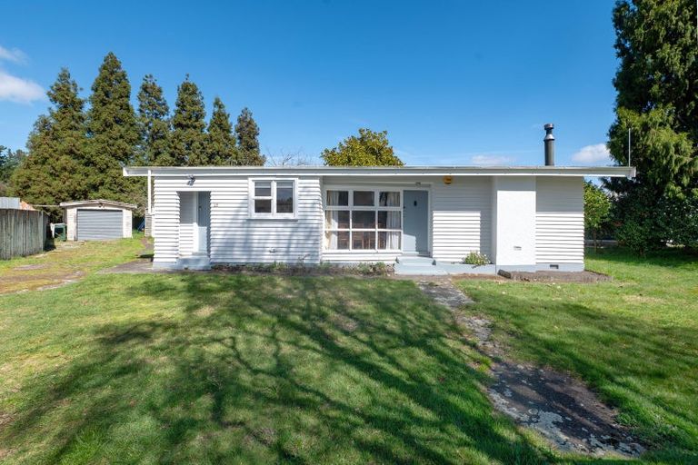 Photo of property in 28 Waipapa Road, Turangi, 3334
