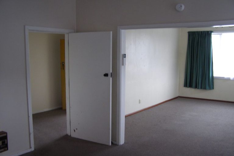 Photo of property in 19 Lee Road, Taradale, Napier, 4112