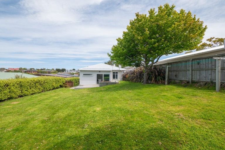 Photo of property in 44 Crosby Street, Mornington, Dunedin, 9011