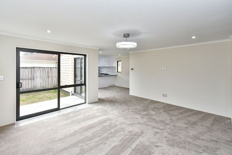 Photo of property in 25a Bunnythorpe Road, Papakura, 2110