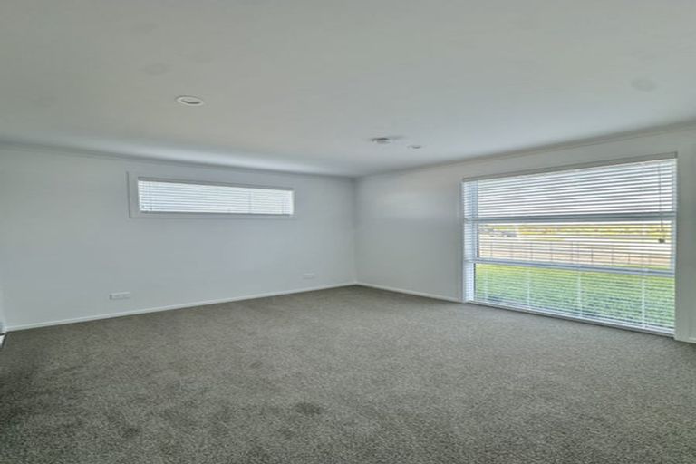 Photo of property in 51 Empire Crescent, Papamoa, 3118