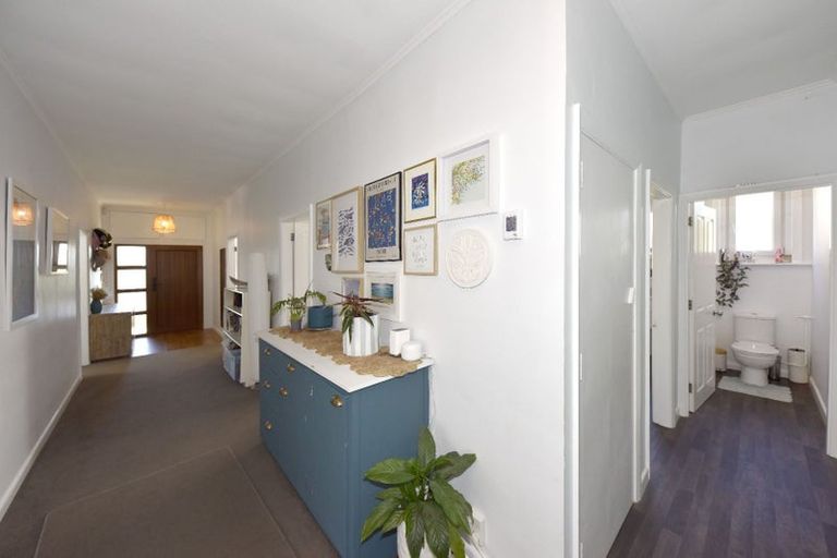 Photo of property in 74 Marine Parade, North New Brighton, Christchurch, 8083