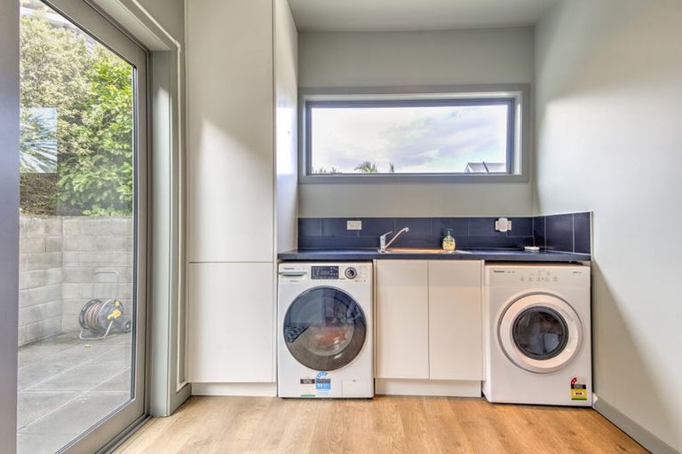 Photo of property in 34b Banbury Crescent, Fairfield, Hamilton, 3214