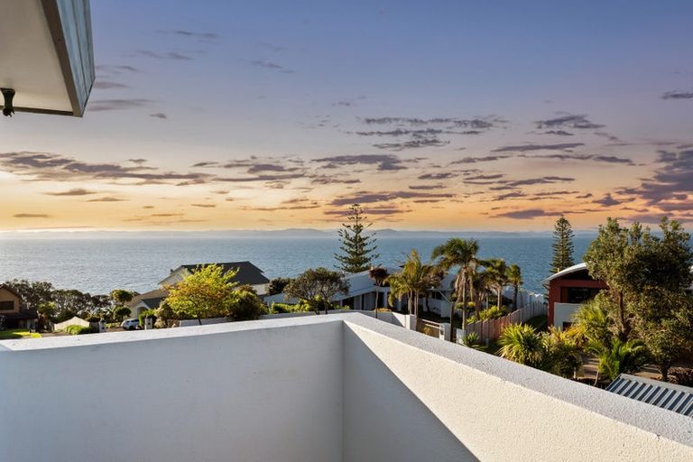 Photo of property in 21 Fishermans Cove, Army Bay, Whangaparaoa, 0930