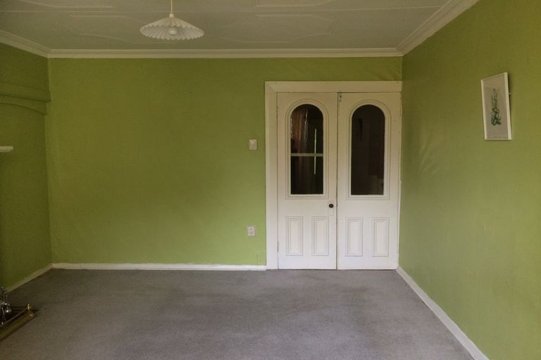 Photo of property in 24a Ross Street, Marton, 4710