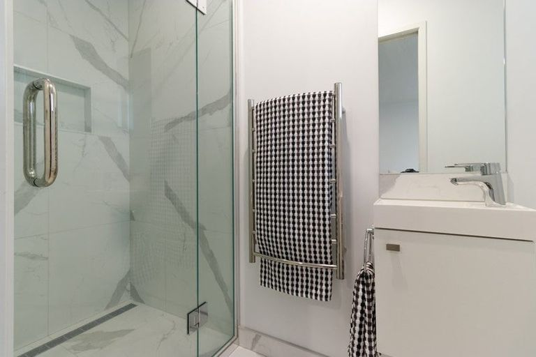Photo of property in 44u3 Glenview Terrace, Glenview, Hamilton, 3206