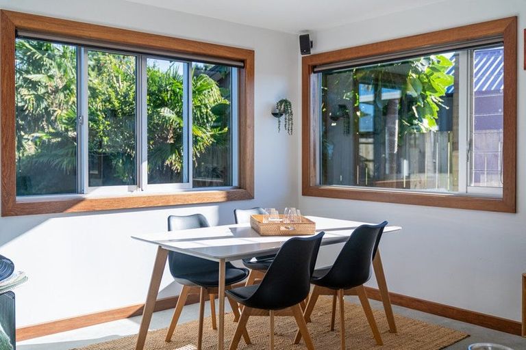 Photo of property in 1 Summer Lane, Tairua, 3508