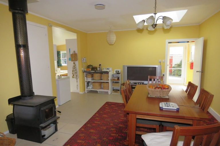 Photo of property in 3 Sunderland Street, Waimangaroa, Westport, 7891