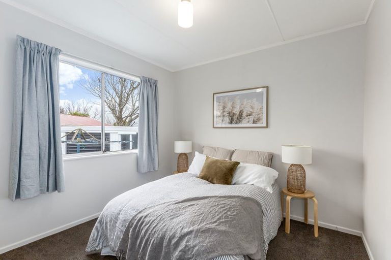 Photo of property in 40 Hamstead Street, Wainuiomata, Lower Hutt, 5014