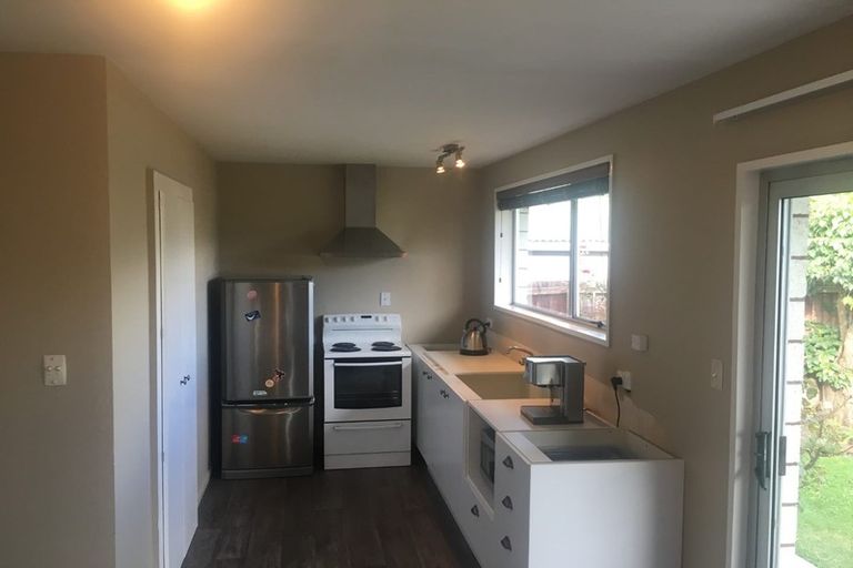 Photo of property in 19 Resolution Place, Bryndwr, Christchurch, 8053