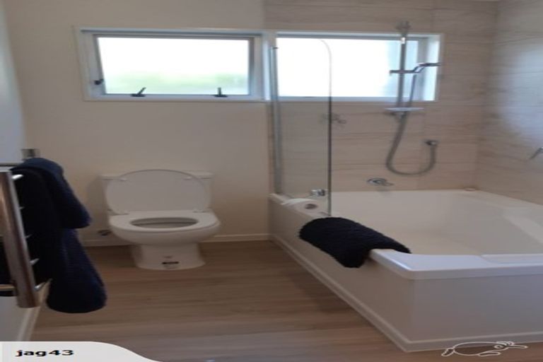 Photo of property in 56f2 Ira Street, Miramar, Wellington, 6022