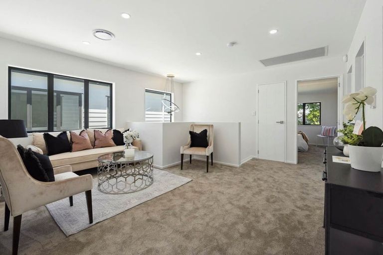 Photo of property in 140d Kolmar Road, Papatoetoe, Auckland, 2025
