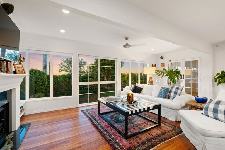 Photo of property in 58 Sunrise Avenue, Mairangi Bay, Auckland, 0630
