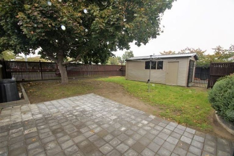 Photo of property in 19 Horseshoe Lake Road, Shirley, Christchurch, 8061