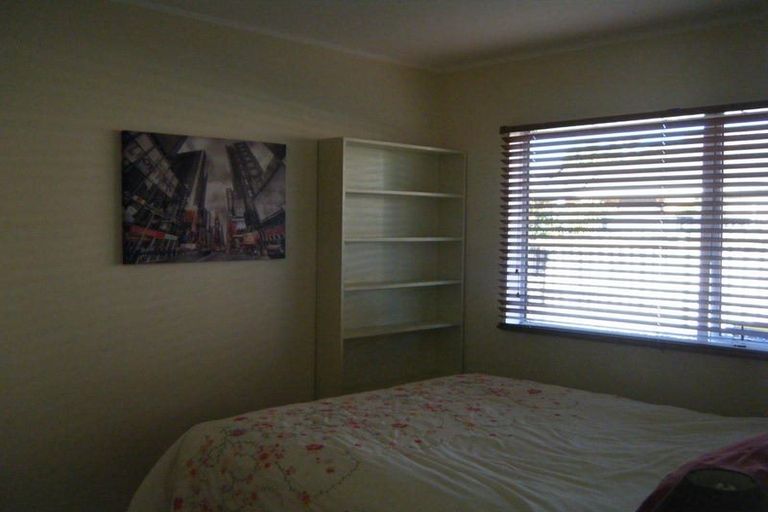 Photo of property in 88 Don Buck Road, Massey, Auckland, 0614