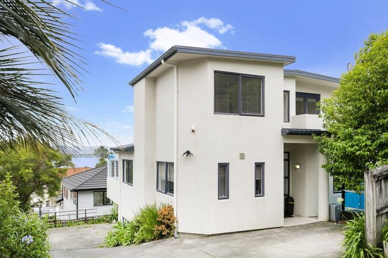 Photo of property in 23 Mariners View Road, Beach Haven, Auckland, 0626