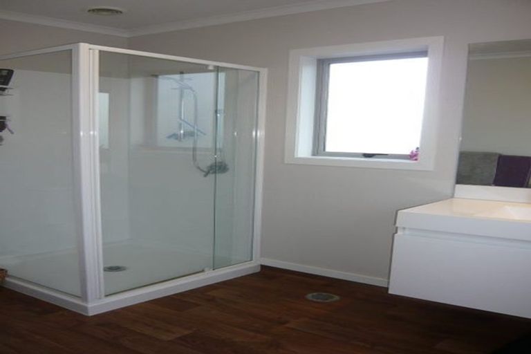 Photo of property in 27u8 Jones Crescent, Melville, Hamilton, 3206