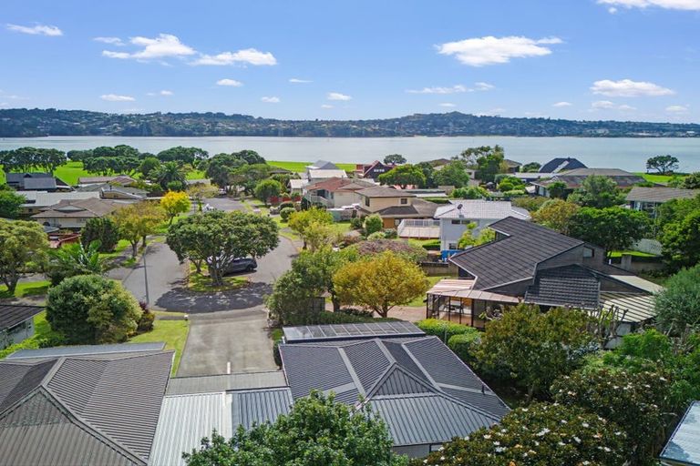 Photo of property in 1/15 Claresholm Place, Mangere Bridge, Auckland, 2022