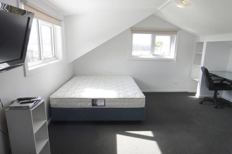 Photo of property in 319 Rattray Street, Dunedin Central, Dunedin, 9016