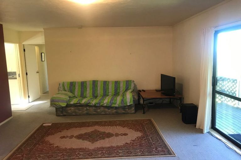 Photo of property in 10 Caldwell Street, Karori, Wellington, 6012